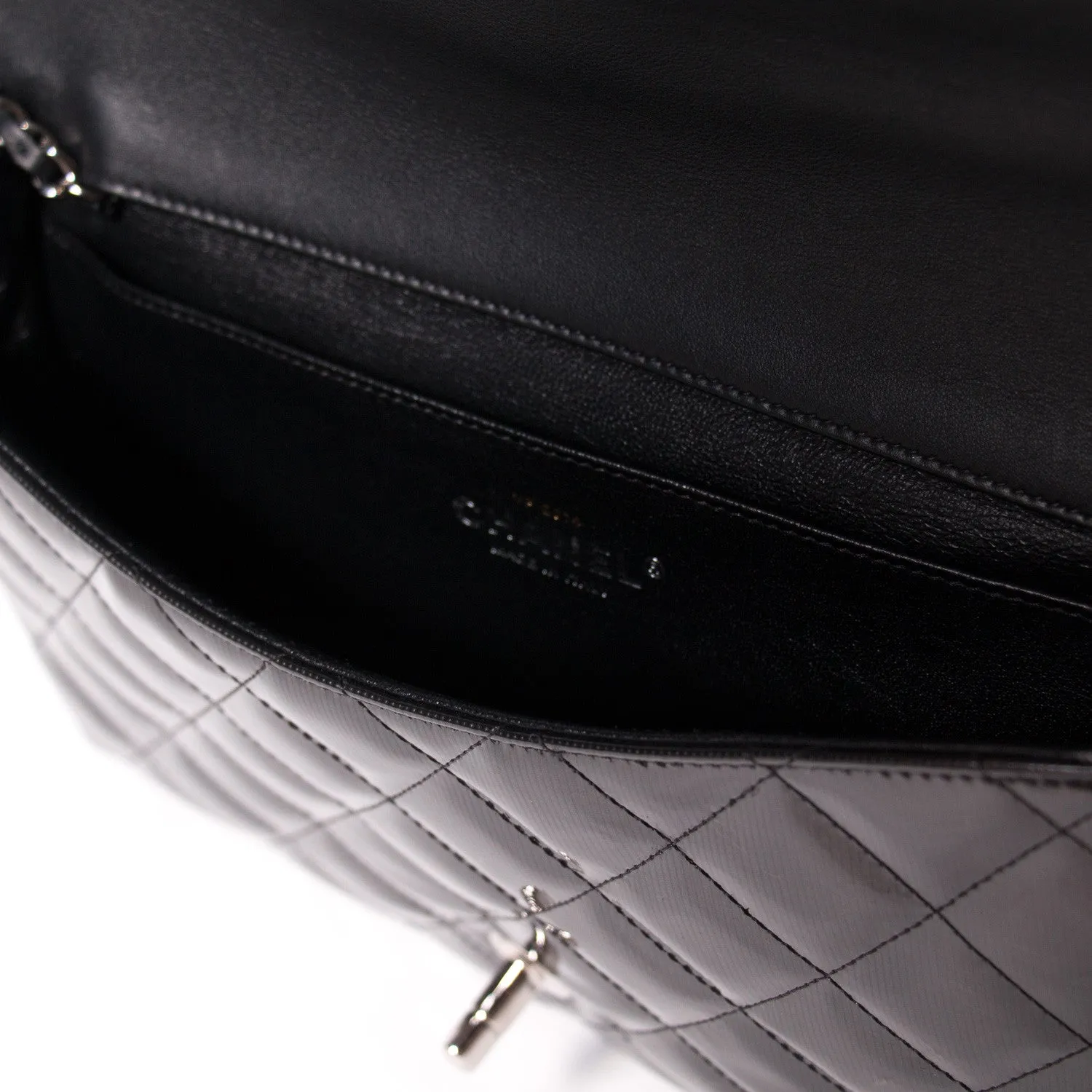 Chanel Classic Clutch With Chain