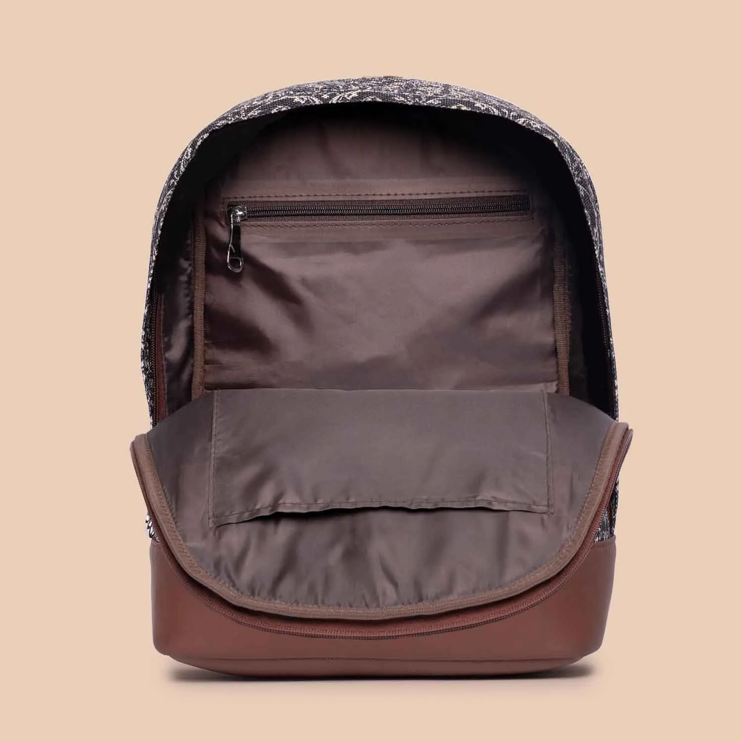 FloMotif Dome Daypack