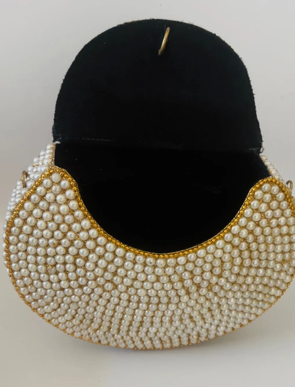 Handcrafted White Pearl Purse
