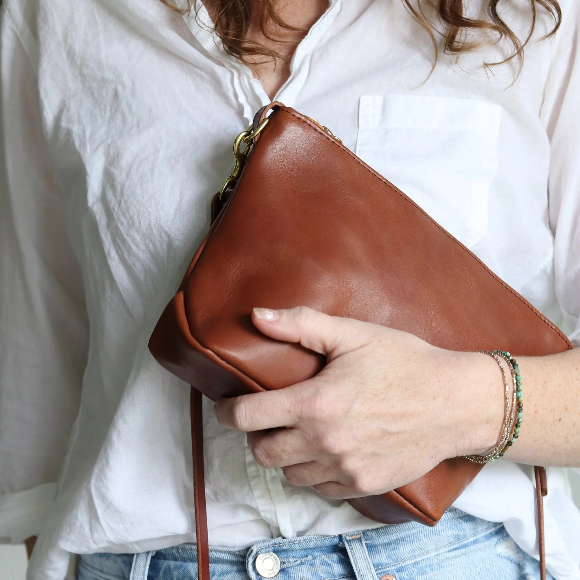 Seconds Sale - Small Leather Convertible Crossbody Clutch Bag - Cognac